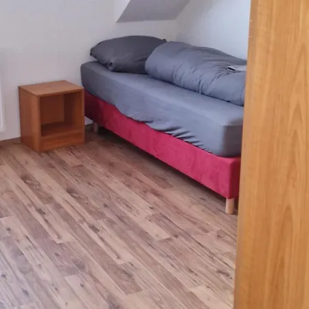 Iii Schoene Monteur-wohnung In Bingen Naehe A60 A61 アパート ビンゲン・アム・ライン