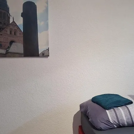 Apartment Iii Schoene In Bingen Mit Phantastischem Blick Auf Nahe, Fuer Monteure-c