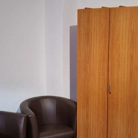 アパート Iii Schoene Monteur-wohnung In Bingen Naehe A60 A61 ビンゲン・アム・ライン